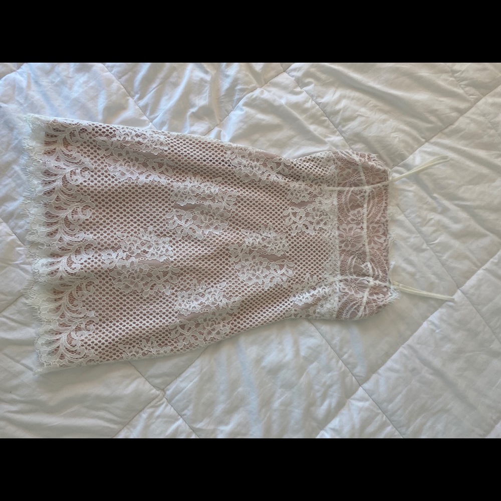 LACY WHIRE DRESS 🤍